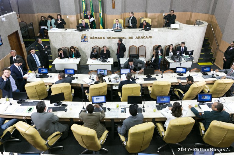 Com-70%-das-urnas-apuradas-mais-da-metade-dos-vereadores-em-Aracaju-ficam-fora-da-reeleição