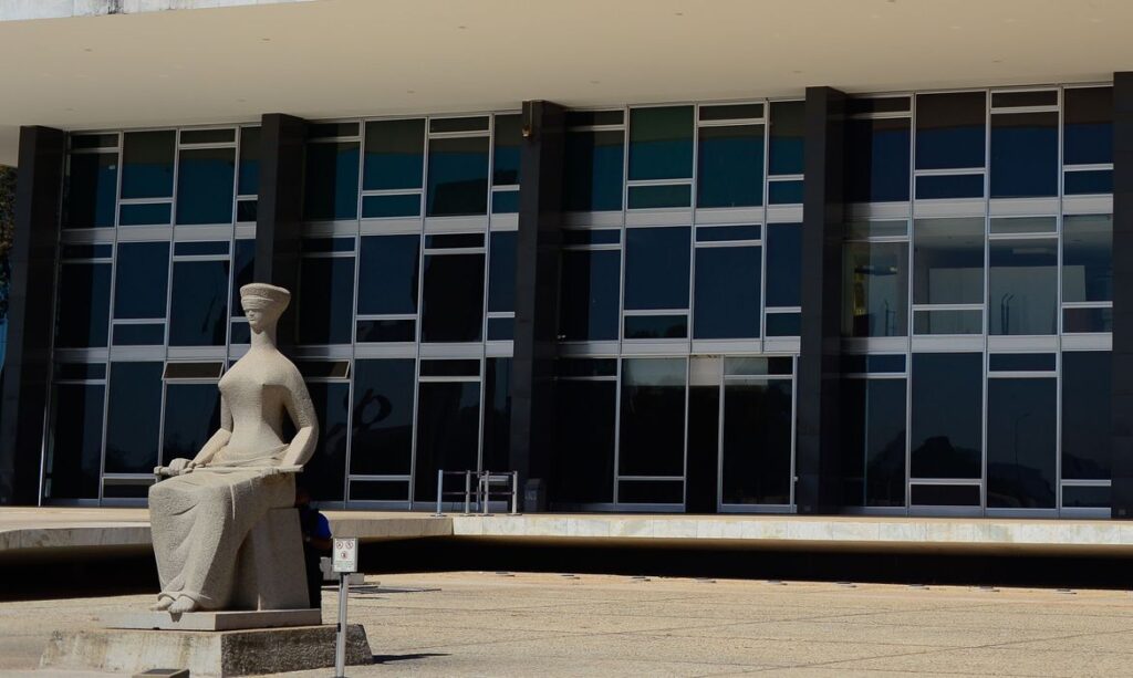 Competência-para-julgar-ações-contra-CNJ-e-CNMP-é-exclusiva-do-STF