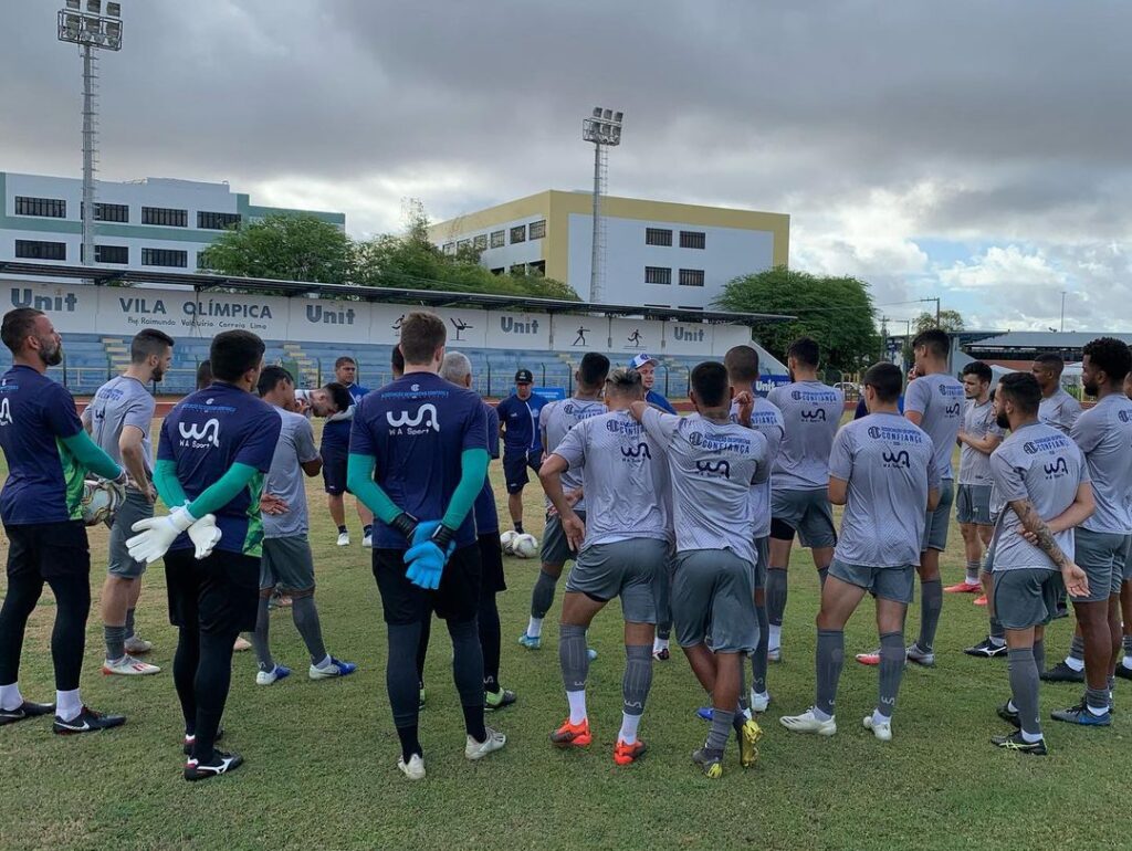 Confiança-recebe-Cuiabá-pela-23-rodada-da-Série-B-do-Brasileiro-nesta-terça-24