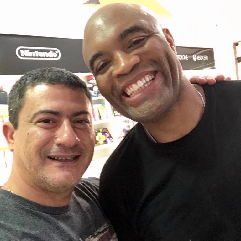 Ex mulher de Tom Veiga cria perfil com fotos ineditas do artista 2