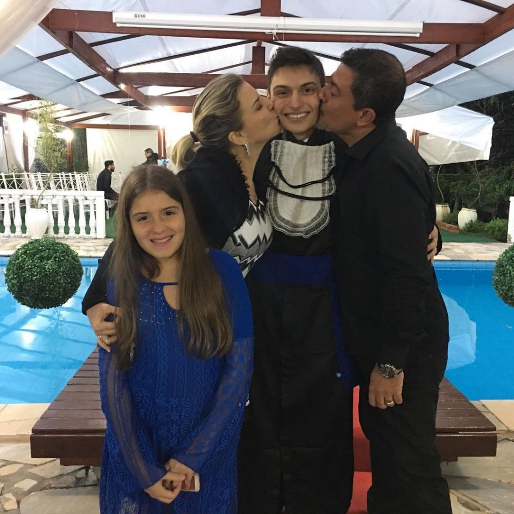 Ex mulher de Tom Veiga cria perfil com fotos ineditas do artista 5