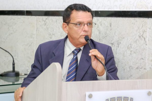 Indicado-pelo-atual-prefeito-Alberto-Macedo-é-eleito-na-Barra-dos-Coqueiros