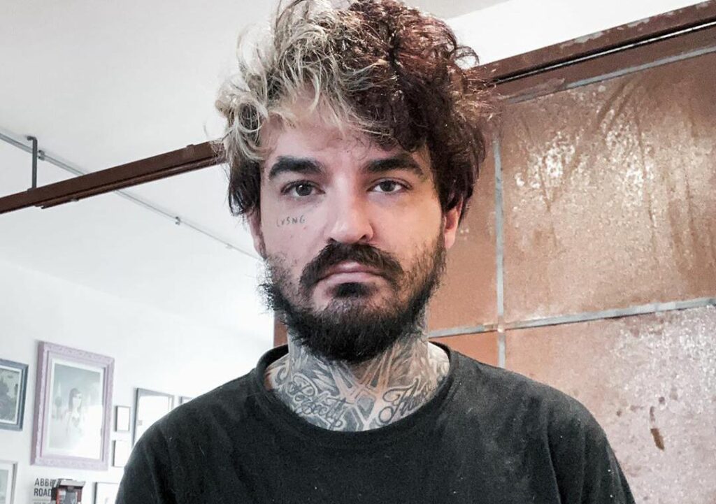 Investigado por pornografia infantil PC Siqueira retoma canal no YouTube