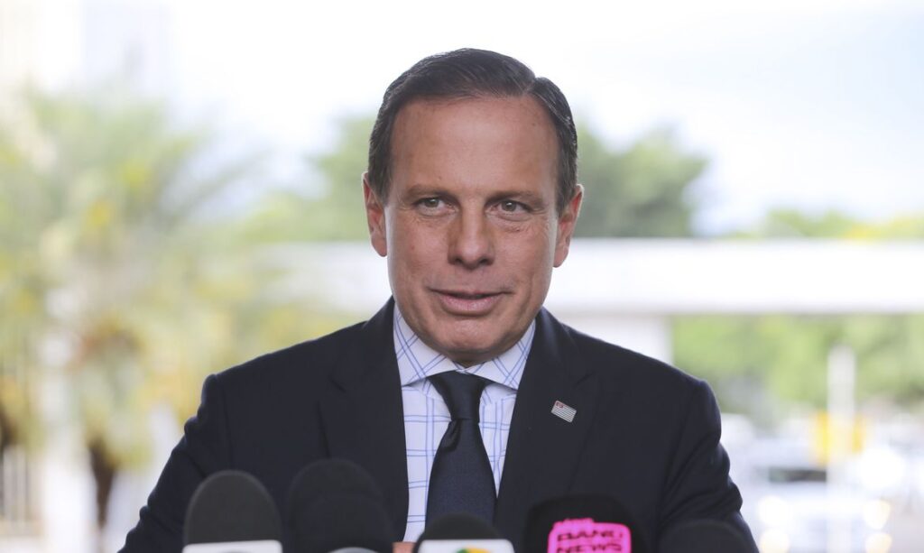 João-Doria-diz-que-Coronavac-pode-ser-aplicada-no-Brasil-‘independentemente-da-própria-Anvisa’