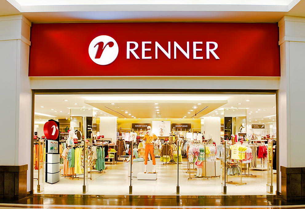 Justica determina que Renner pague R 100 mil para funcionaria que sofreu ofensas racistas