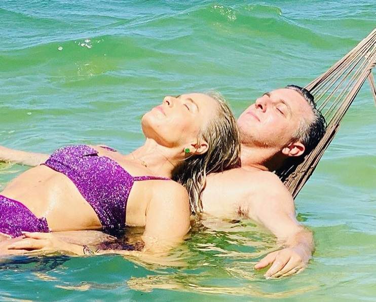 Luciano Hulk revela que ele e Angelica sao adeptos do sexo trantico Quase 20 anos juntos