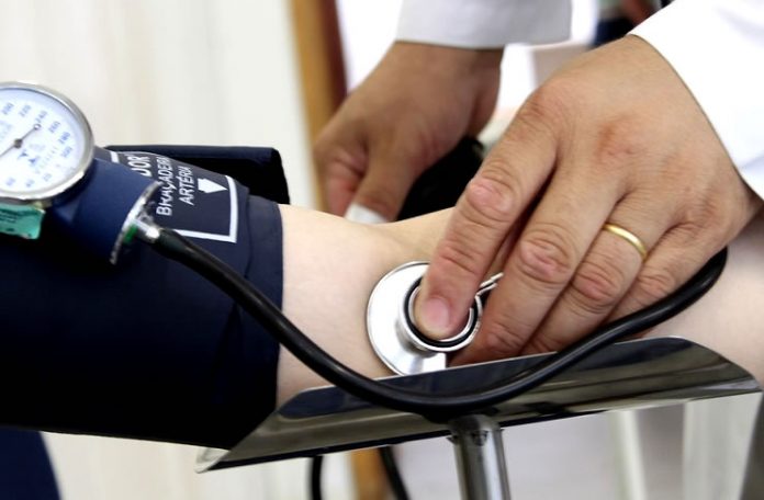 Pesquisa mostra que pandemia afastou homens dos consultorios medicos