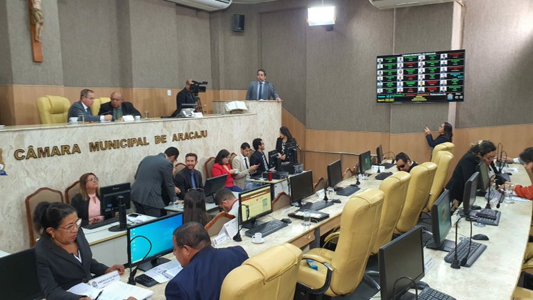Projeto-que-cria-Semana-Municipal-de-Prevenção-da-Gravidez-na-Adolescência-será-votado-na-Câmara-de-Aracaju