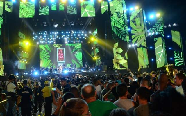 Reveillon 2021 em Salvador sera online e tera queima de fogos em alguns pontos da cidade