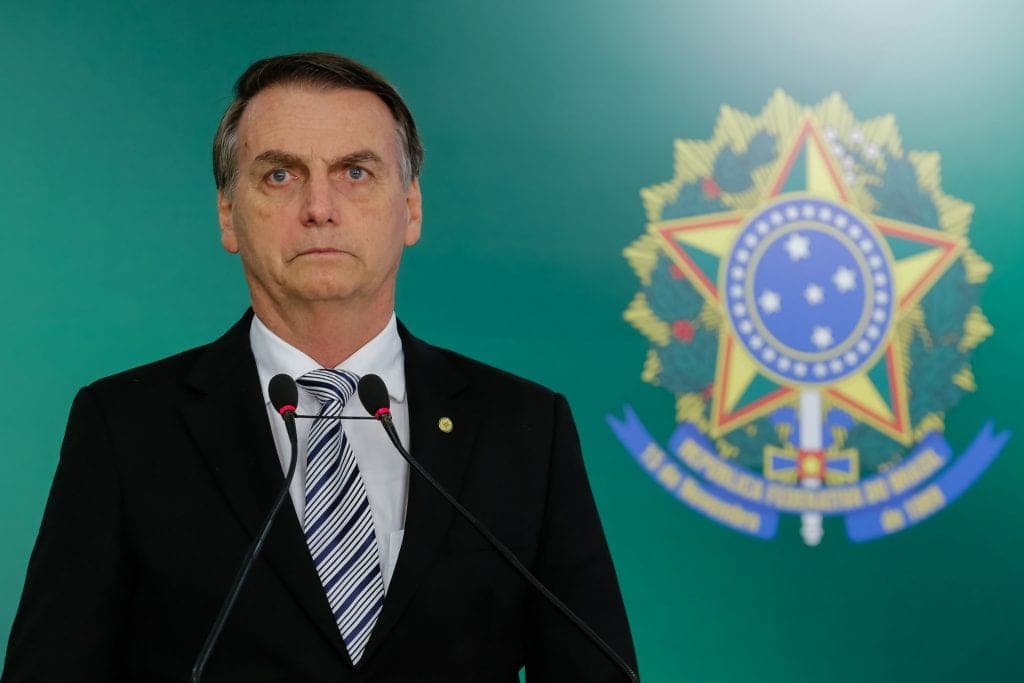 Sem partido Bolsonaro cobra agilidade para criacao de Alianca Brasil