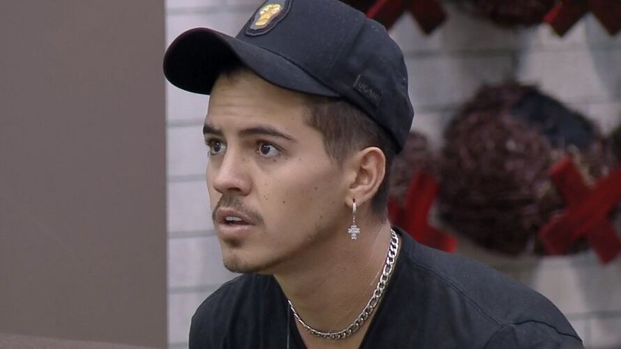 A Fazenda Em audio vazado ex cinegrafista revela detalhes sobre demissao apos xingar diretor de imagem