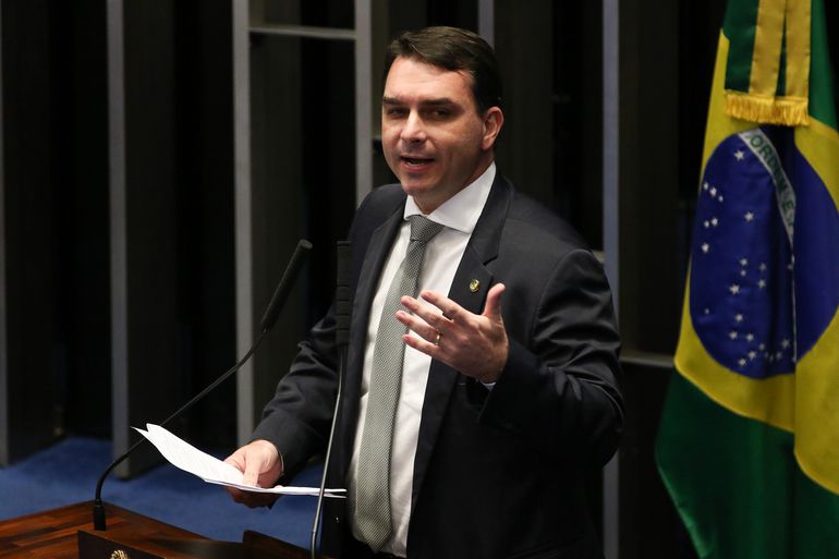 Abin diz que nao produziu relatorios e aciona AGU