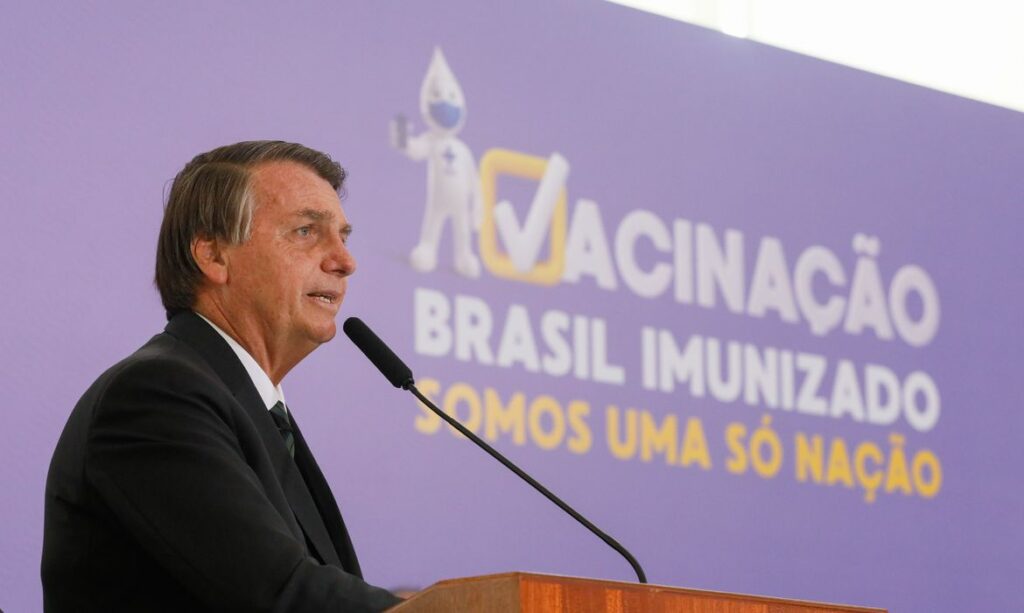 Bolsonaro pede uniao a governadores na luta contra a covid 19