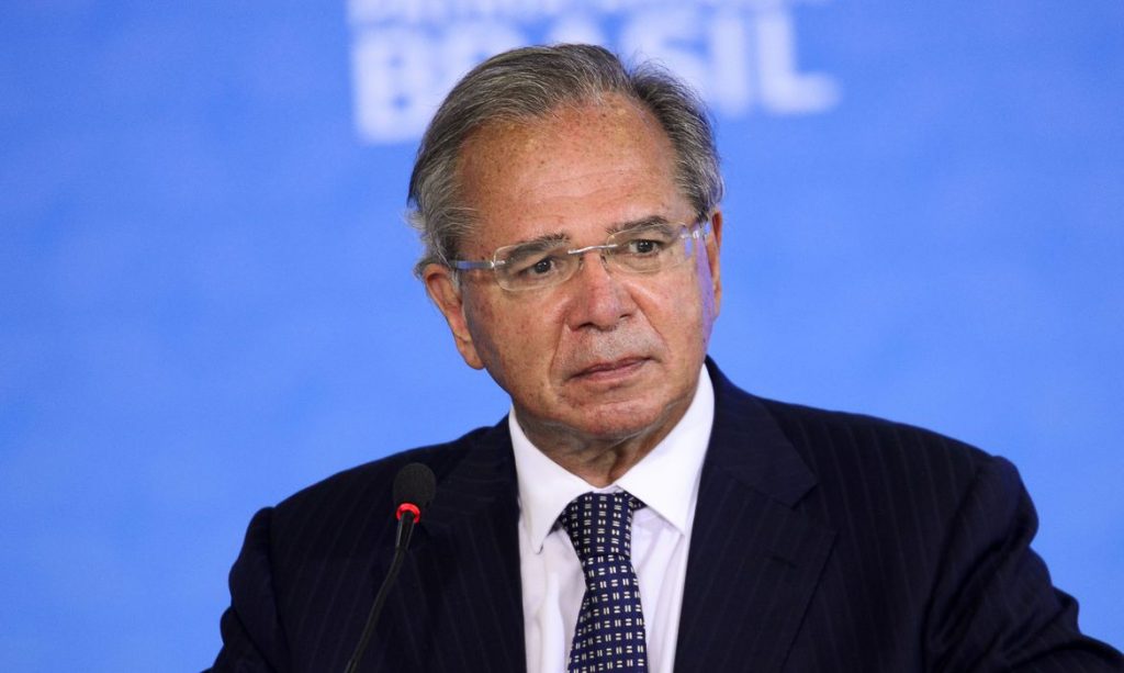 Brasil vai ser destruido por uma industria de precatorios diz Paulo Guedes