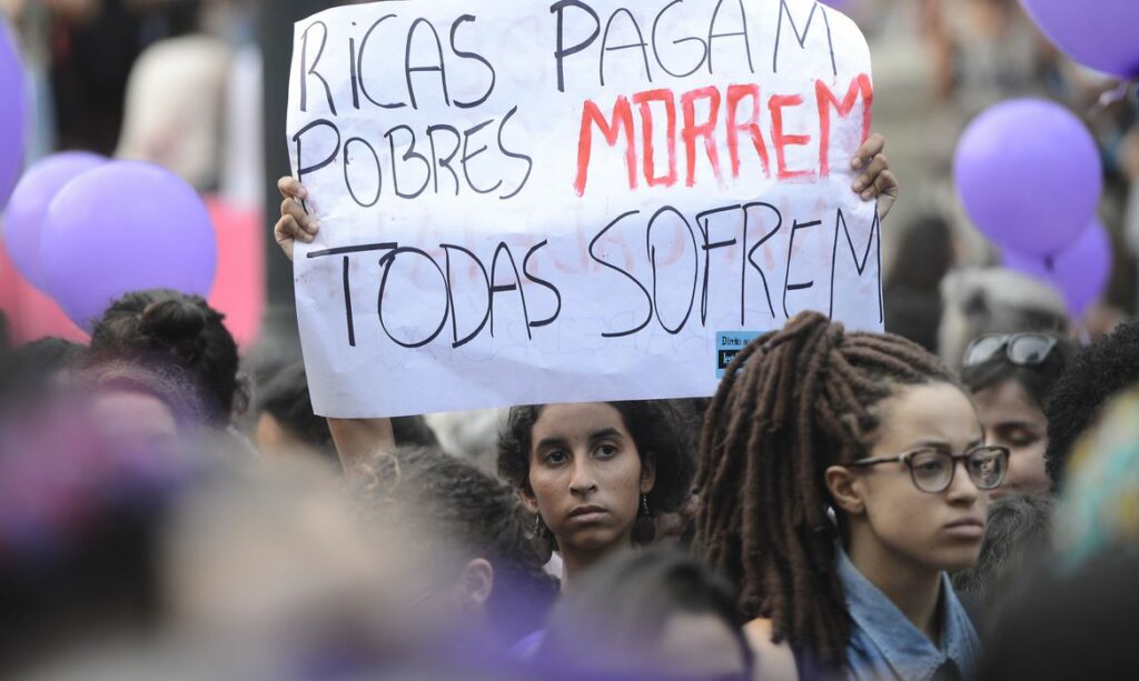 Congresso argentino inicia debate sobre a legalizacao do aborto com apoio do presidente