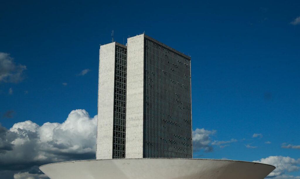 Congresso entra em recesso com pauta cheia de pendencias para 2021