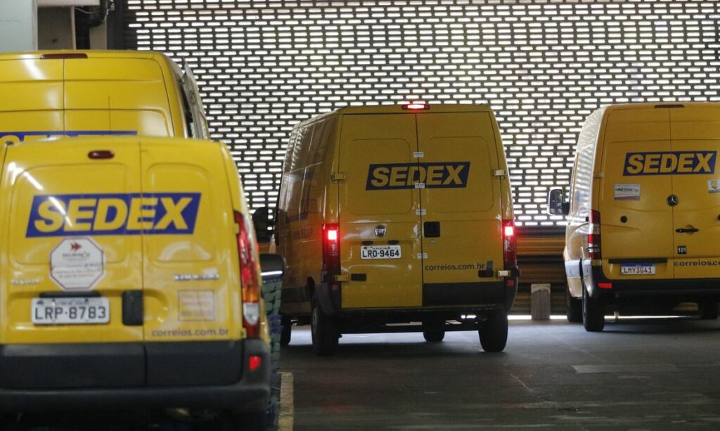 Correios-fazem-leilão-de-frota-obsoleta-e-planejam-renovação