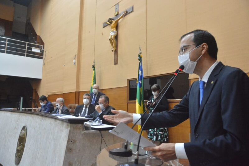 Deputados aprovam projeto para ampliar vagas de delegado de policia em Sergipe
