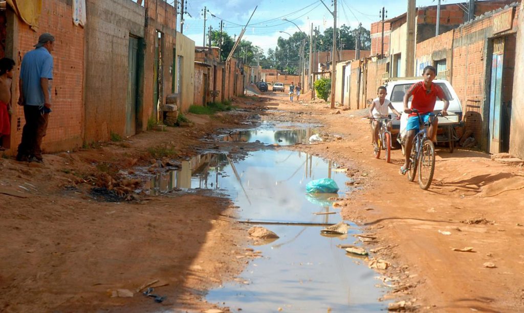 Doenca misteriosa na India Ex ministro diz que governo esconde razoes de surto revela jornal