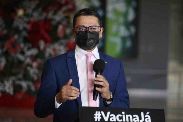 Estados continuam negociando compra da vacina contra a covid 19 individualmente diz presidente do Conass