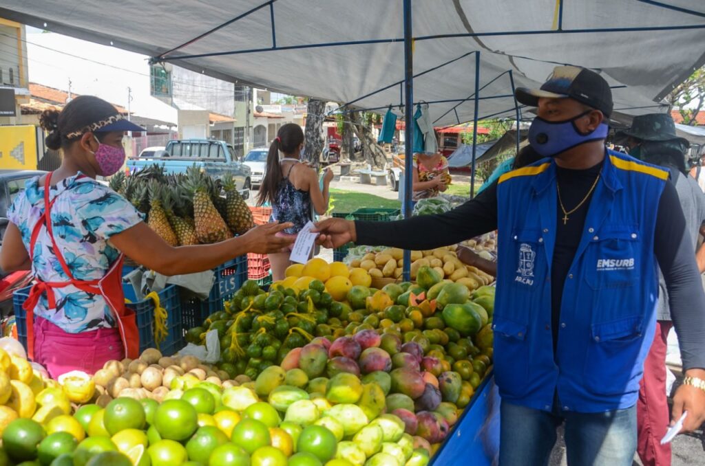 Feira do Bugio passa a funcionar com balcoes refrigerados neste domingo 6