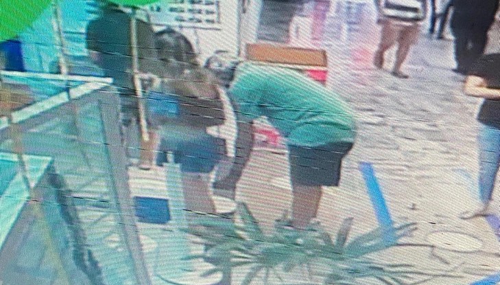 Idoso tenta tirar foto das partes intimas de mulher em loterica na Zona Sul de Aracaju