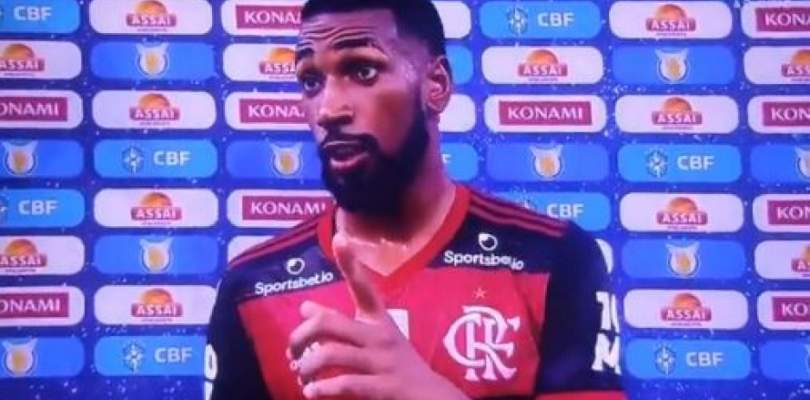 Jogador do Flamengo acusa meia atacante do Bahia de racismo Cala boca negro