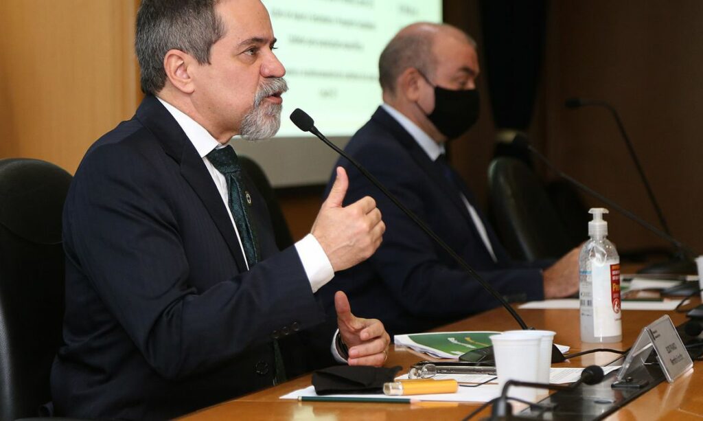 Ministério-da-Saúde-vacinação-poderá-começar-em-20-de-janeiro