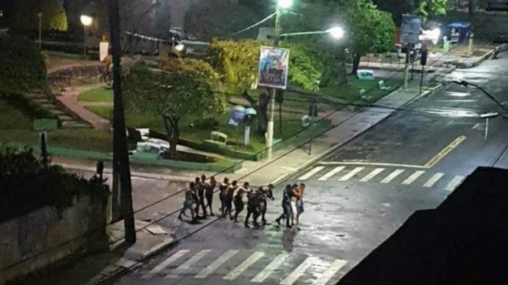 Moradores de cidade no Para vivem momento de terror durante assalto a banco veja videos