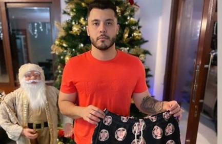 Murilo Huff ganha short com rosto de Marilia Mendonca