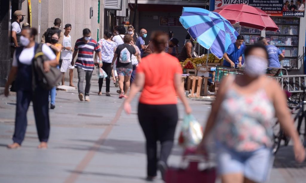 OMS indica que Brasil teve 35 de aumento de casos de covid 19 em uma semana