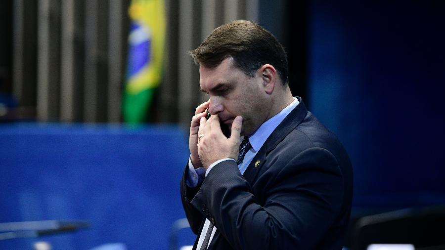 Quebra de sigilo pode confirmar acao da Abin em prol da defesa de Flavio Bolsonaro no caso Queiroz diz site