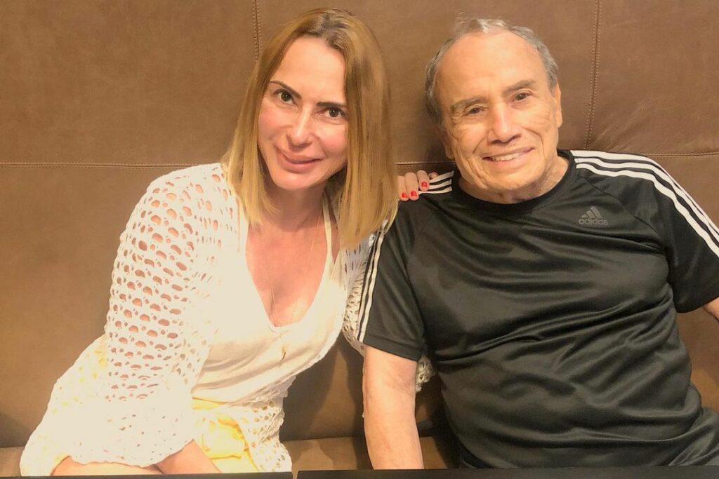 Silvio de Abreu destruiu meu marido e sera destruido por Deus diz mulher de Stenio Garcia e1607712594611