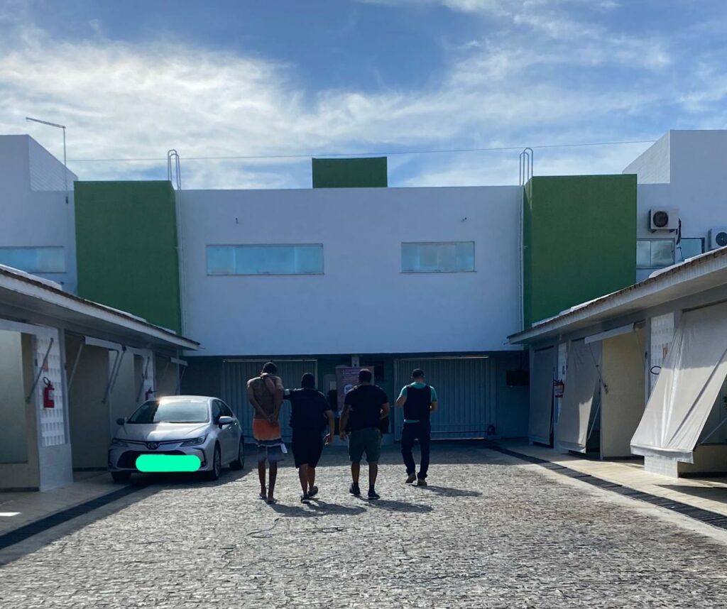 Suspeito trafico e homicidios e preso enquanto comemorava em suite de motel em Aracaju