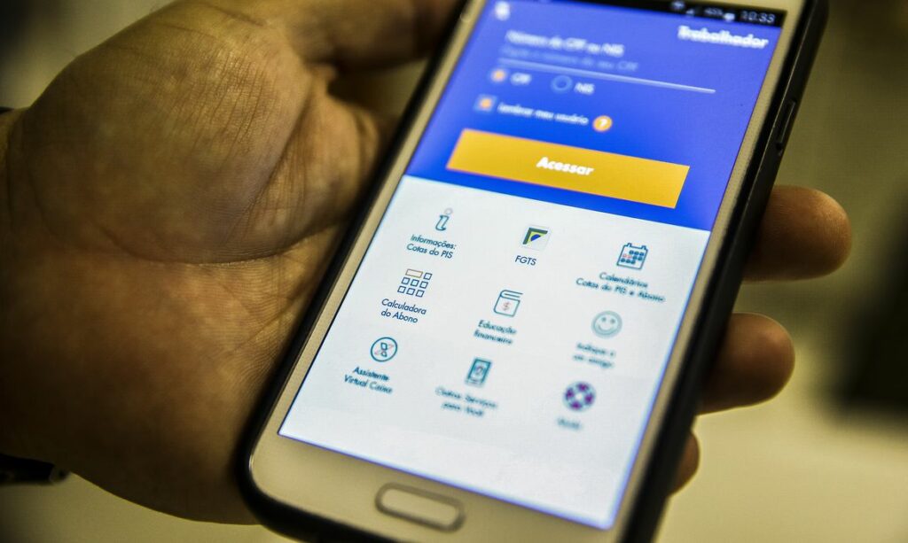 Trabalhador pode solicitar saque de R 1.045 do FGTS ate quinta 31