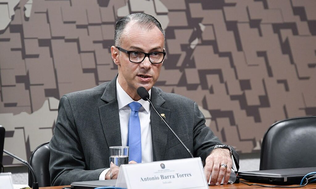 Vacina de uso emergencial contra covid 19 nao sera para milhoes diz presidente da Anvisa
