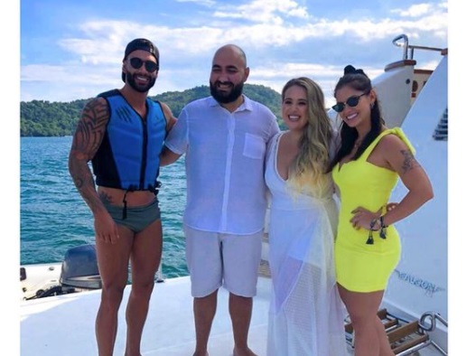 Amor manda beijo diz Andressa Suita para Gusttavo Lima em Angra dos Reis veja video