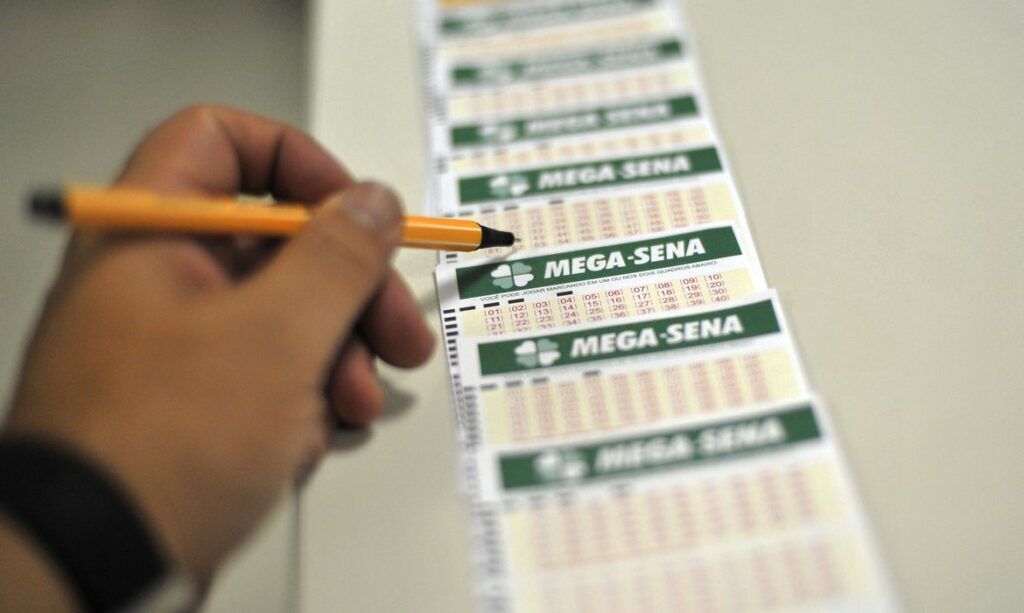 Apostador ganha sozinho premio de R 218 milhoes da Mega Sena