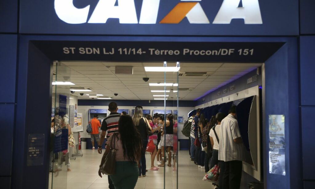 Caixa-paga-abono-salarial-para-nascidos-em-janeiro-e-fevereiro