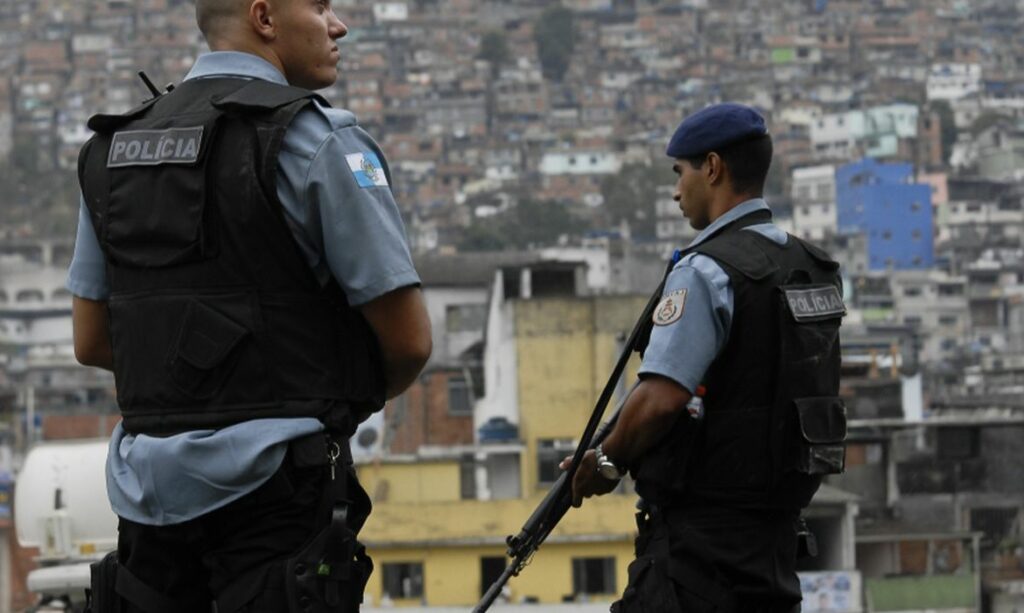 Congresso-deve-votar-projetos-que-reduzem-poderes-de-governadores-sobre-as-polícias-diz-jornal