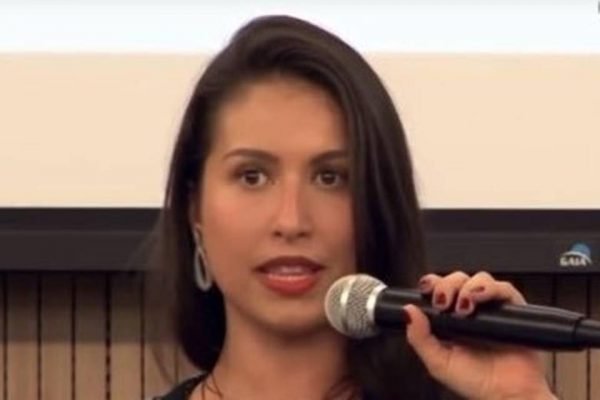 Covid 19 Juiza incentiva aglomeracao em meio a pandemia em suas redes sociais