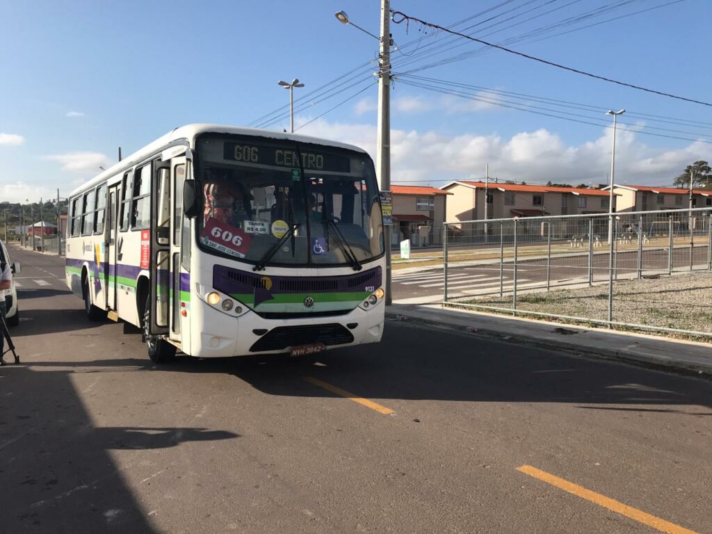 Duas linhas de onibus comecam a circular no Residencial Vida Nova Sobrado a partir desta segunda 11