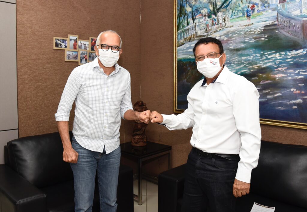 Edvaldo e prefeito da Barra do Coqueiros discutem consorcio para licitacao do transporte publico da Grande Aracaju