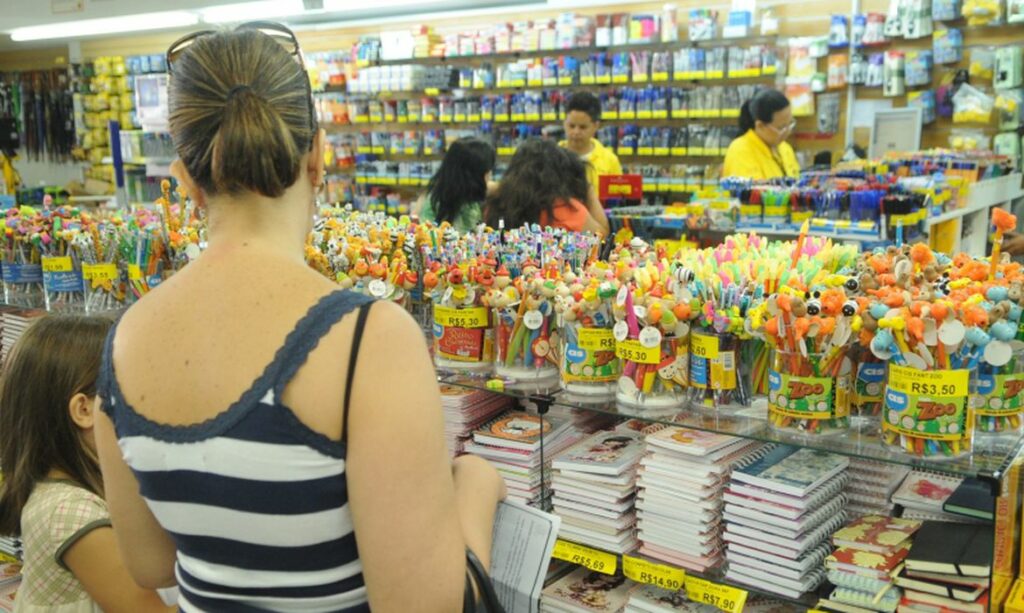 Em Aracaju materiais escolares entregues para ano letivo de 2020 podem ser devolvidos ou reaproveitados em 2021