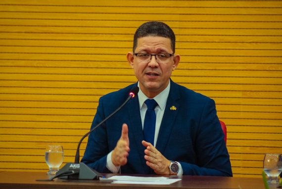 Governador-de-Rondônia-anuncia-que-pacientes-na-fila-de-espera-da-covid-19-serão-levados-para-outros-estados