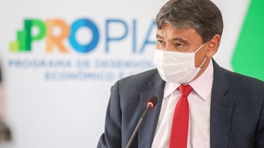 Governadores pedem a Bolsonaro compra de 54 milhoes de doses da CoronaVac