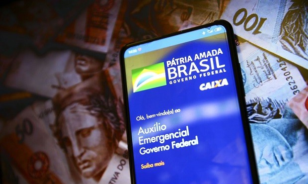 Governo pagou auxilio emergencial a ex coronel condenado por fraudar R 818 mil do