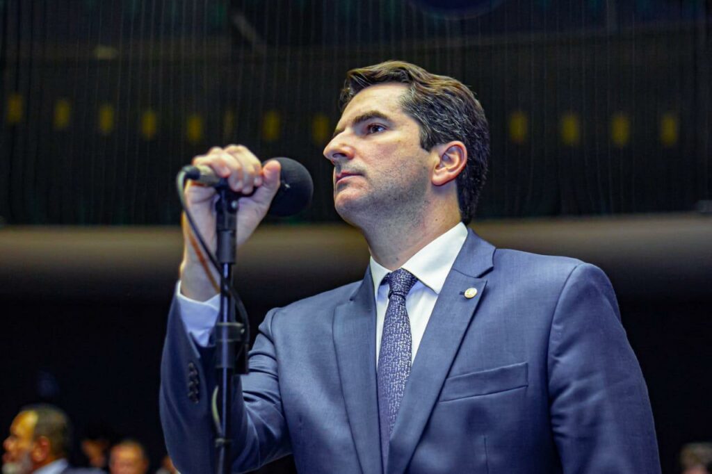 Gustinho-Ribeiro-rechaça-decisão-do-Solidariedade-e-mantém-‘total-apoio’-a-Arthur-Lira