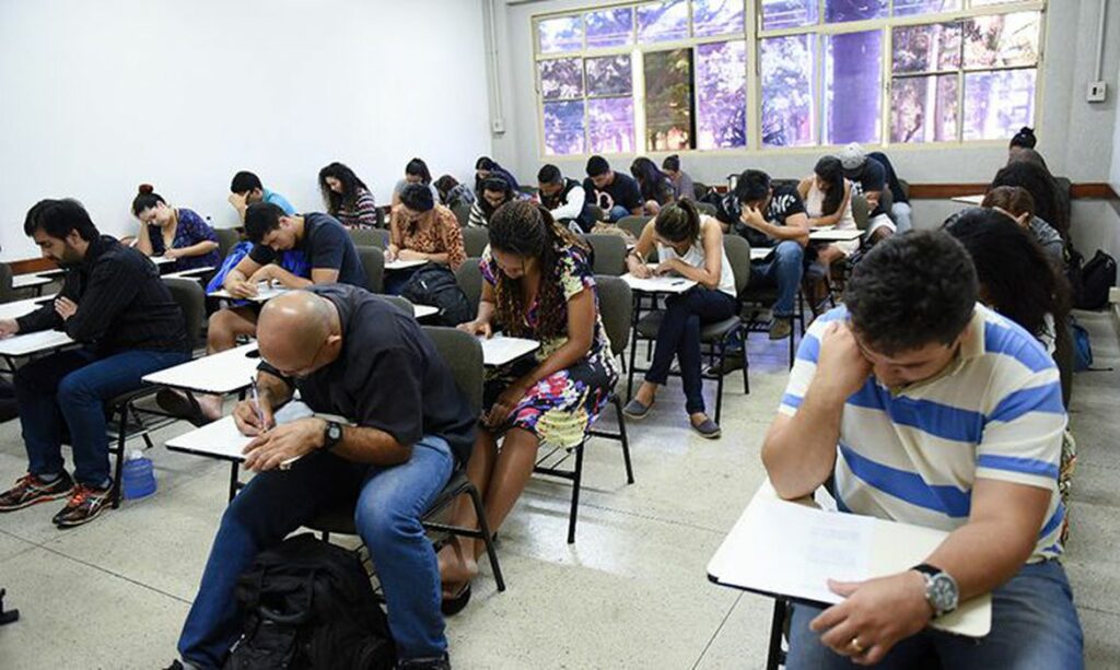 Inscricoes para o Encceja 2020 podem ser feitas ate esta segunda 25