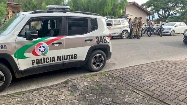 Jovem confessa ter matado a mae com mata leao apos o crime suspeito ainda deu festa na casa da vitima